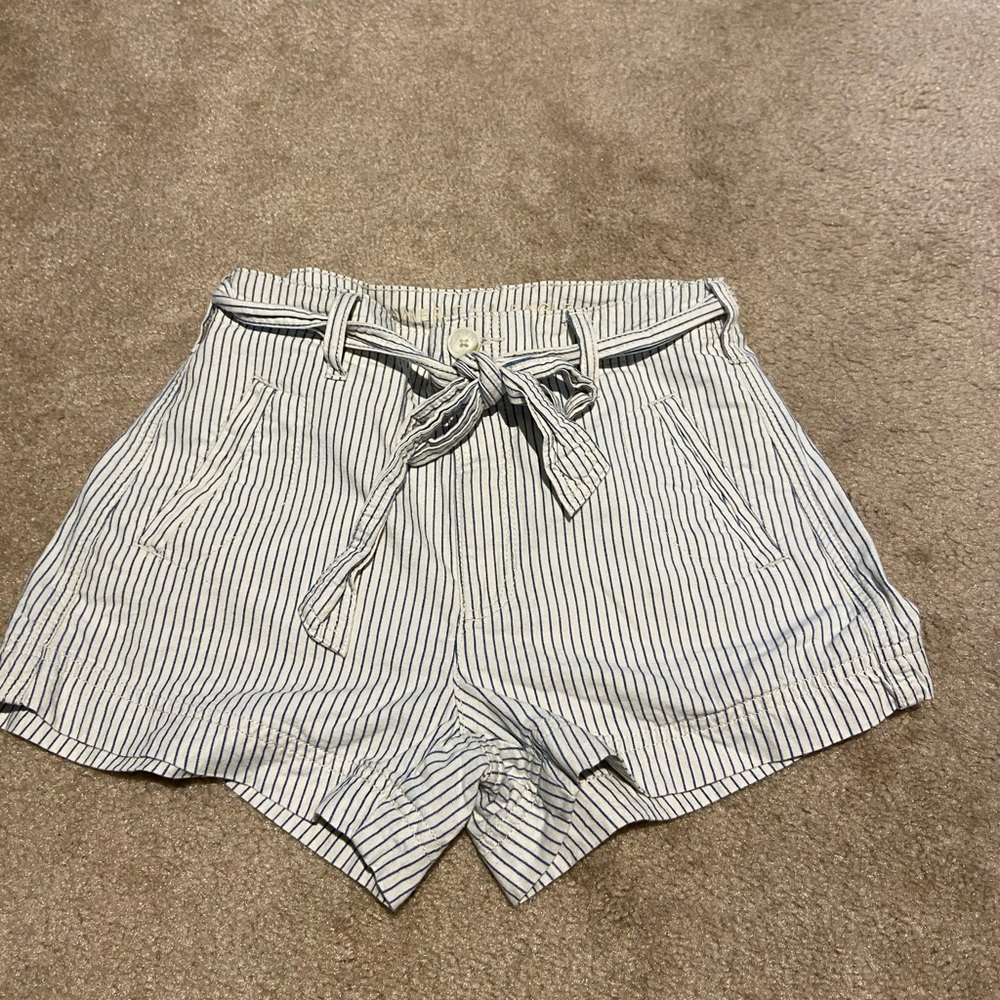 American eagle shorts!